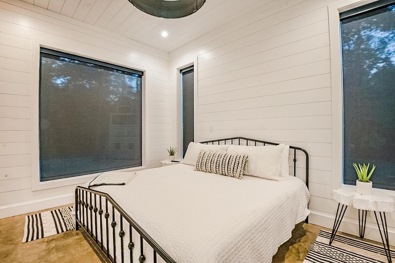 "The Barndo" 4Br Luxury Cabin, Hot Tub, Fire Pit, Bunks, Arcades, Playhouse! Broken Bow Buitenkant foto