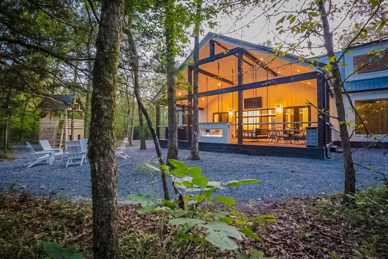 "The Barndo" 4Br Luxury Cabin, Hot Tub, Fire Pit, Bunks, Arcades, Playhouse! Broken Bow Buitenkant foto